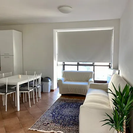 Luminoso In Centro Dentro Le Mura Appartement Spoleto